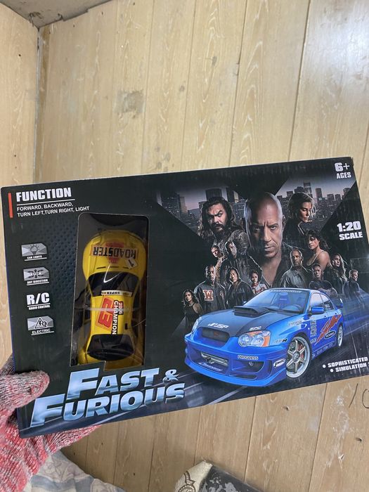 Машинки с пультом детские