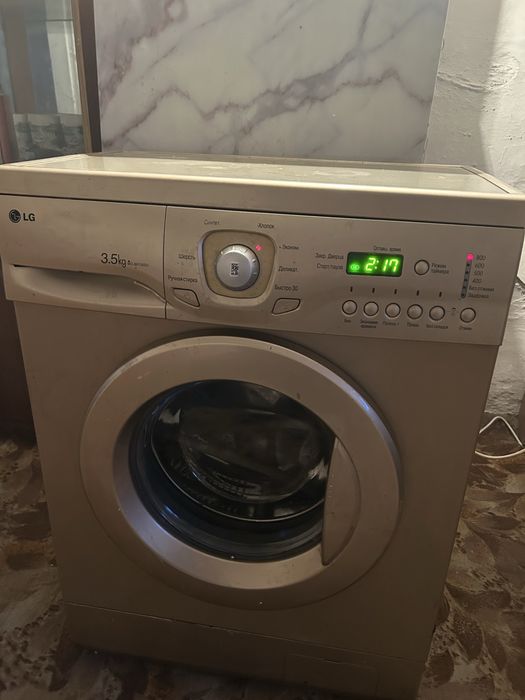 Продам машинку автомат