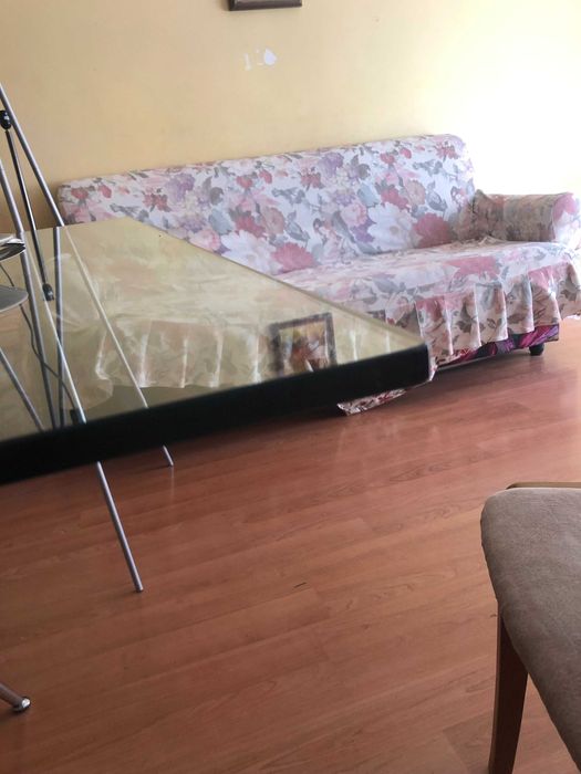 Маса трапезна , закалено стъкло 12 мм