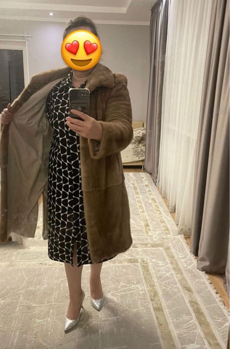 Продам Шубу норковую