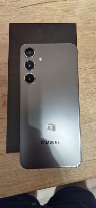 Samsung s24 plus 512 gb 12 gbram ca nou full box in garantie