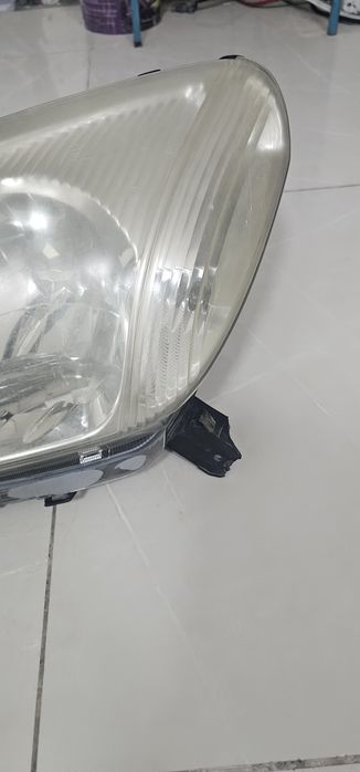 Фары Toyota  Rav4. II