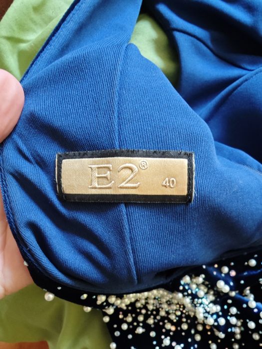 Rochie de catifea albastră