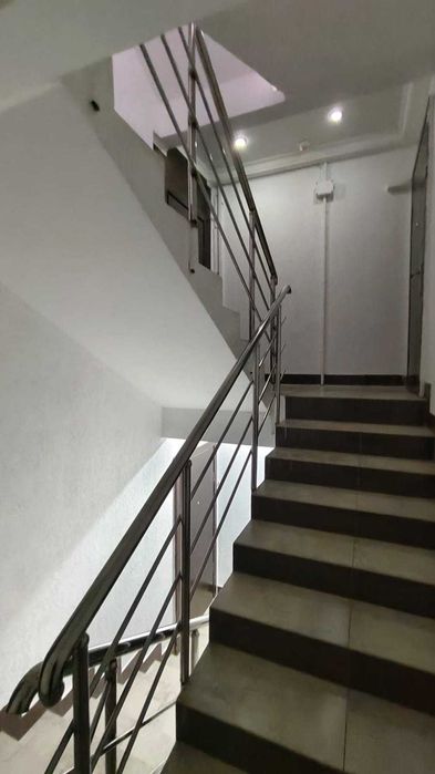 Продам 4 комнатную в Центре!