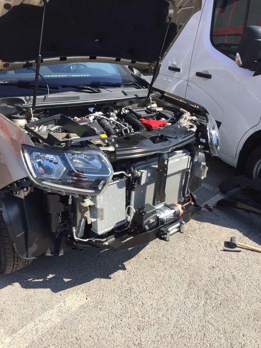 Suport troliu (Placă de montare) pentru Dacia Duster / Bolt-On