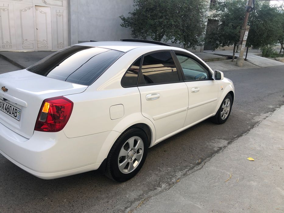 Chevrolet gentra 2022/2023 avtomat sotiladi