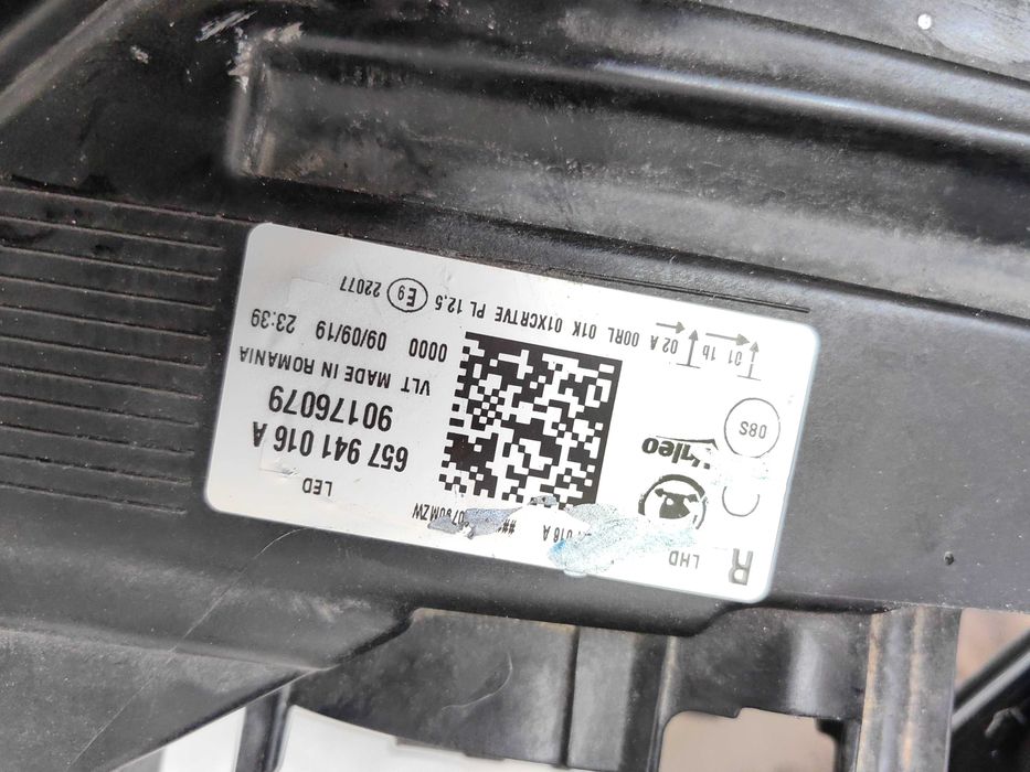 Оригинални  фарове  Шкода Скала  Skoda Scala Full Led