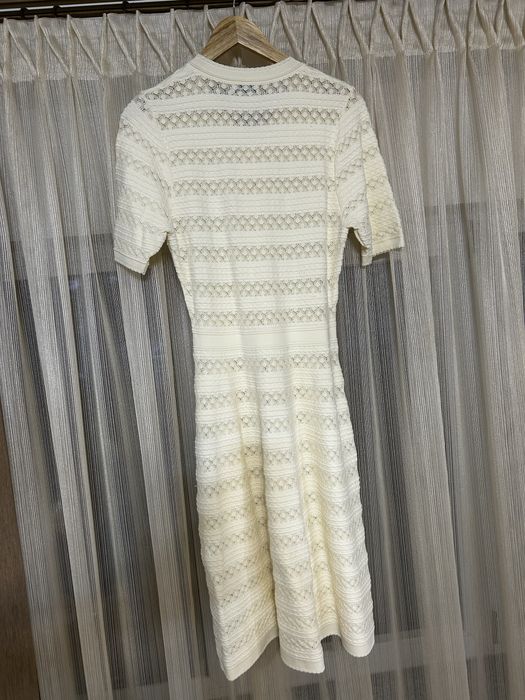 rochie crem sandro