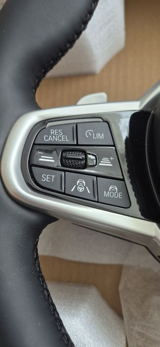 Volan M bmw g20 g30  g05 g06 g11 g12...