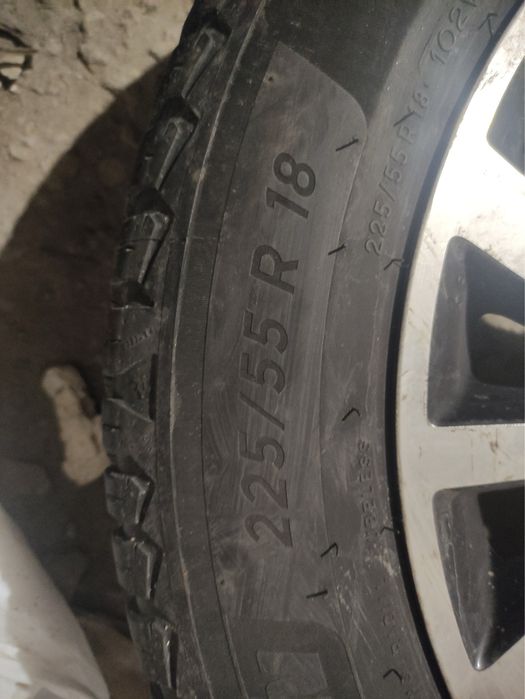 Джанти Mitsubishi с всесезонни гуми Michelin CrossClimate 2 225/55/R18