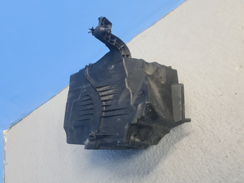 Carcasa filtru aer Ford Focus Mk3