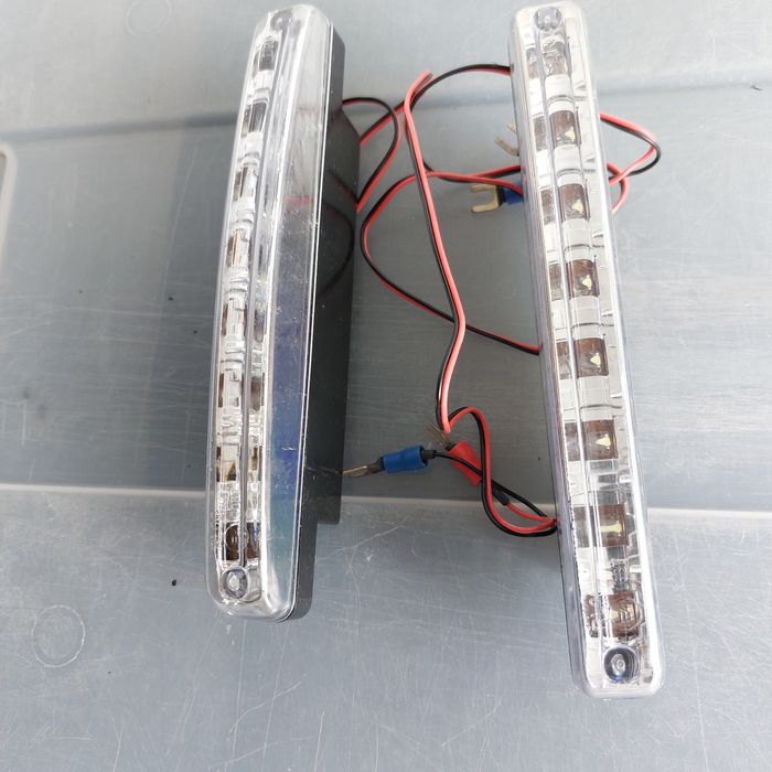 Cameră auto BENQ+ Două lămpi de zi 900 lumeni foarte luminoase