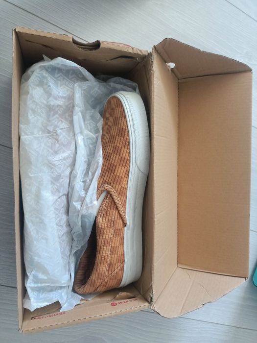 Продам мокасины Vans