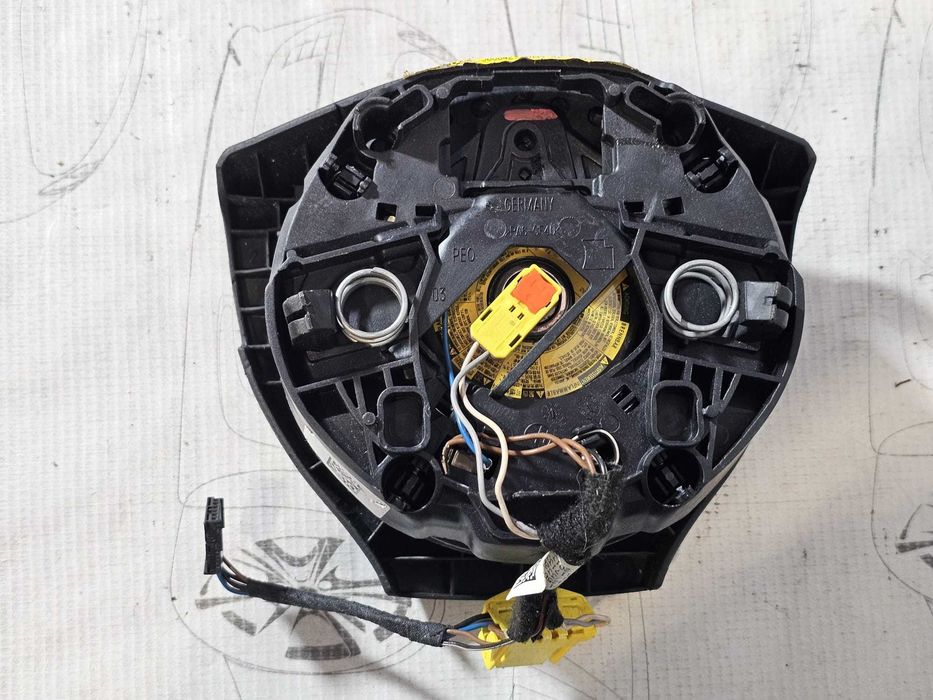 Airbag volan șofer Volkswagen Passat CC / CC / Passat B7 / Tiguan / Golf 6 2008-2016 2014 2.0 TDI Cod OEM: 3C8880201AA, 3C8 880 201 AA (5E3)