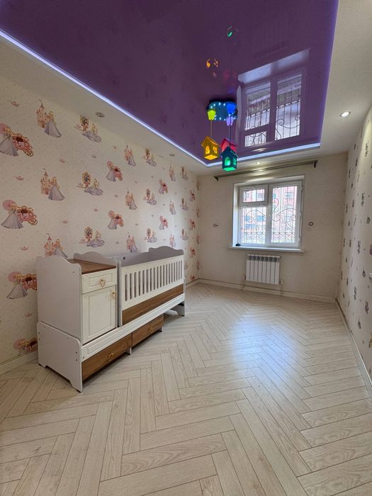 Yangihayot tumanida 3 xonalik dom sotiladi