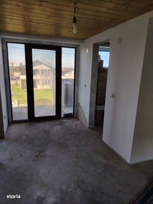 Casa de vanzare la cheie, 280 mp utili – zona Aeroport / Spitalul No