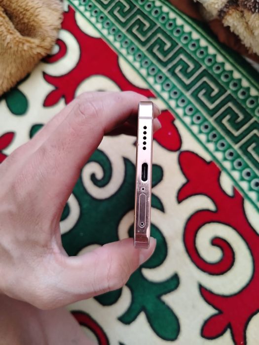 Продам Телефон  Vivo 5G