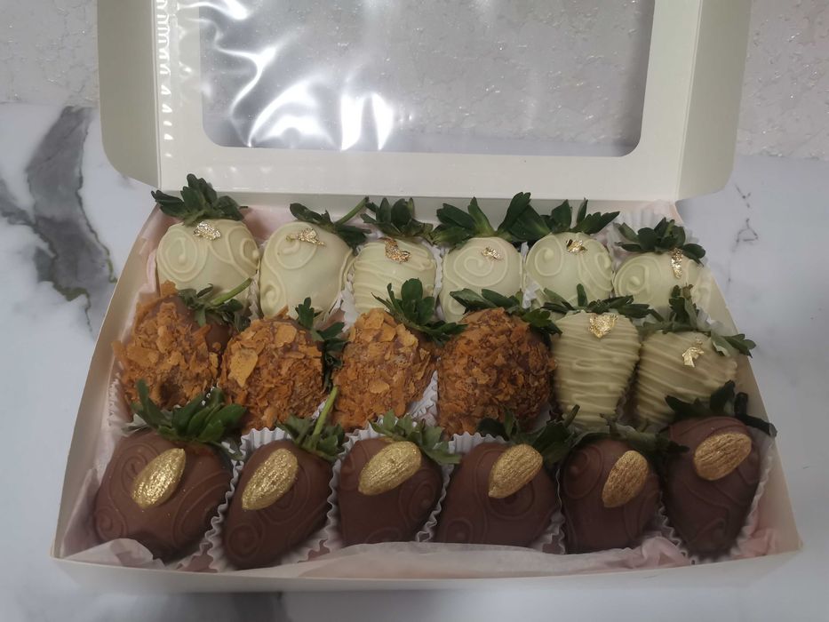 Клубника в шоколаде букет/бокс