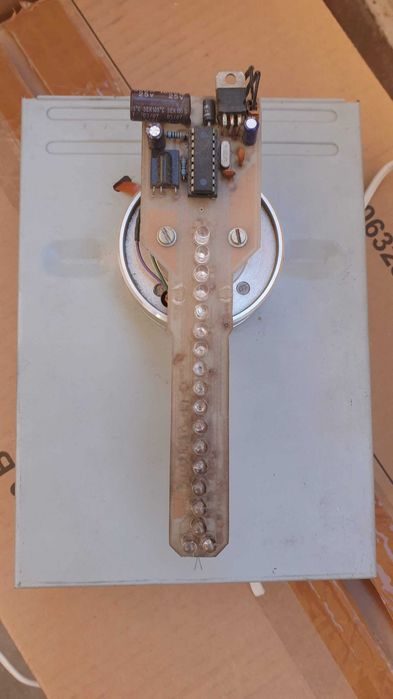 Propeller Clock - pentru iubitor de electronica