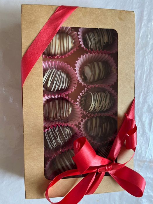 Финики в шоколаде