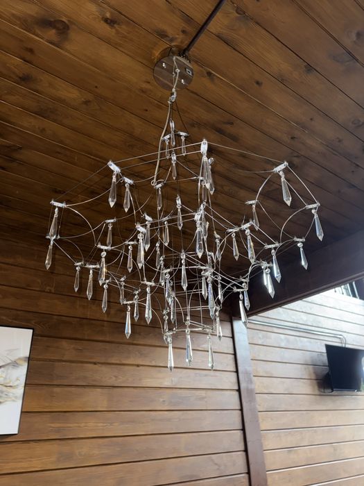 Люстра          .