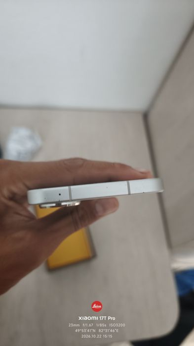 Poco f7 с разбитым экраном