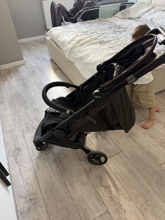 Продам коляску ergobaby metro+