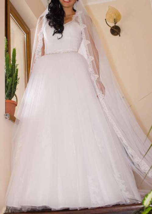 Rochie de mireasa 2 în 1- Tip sirena + fusta printesa