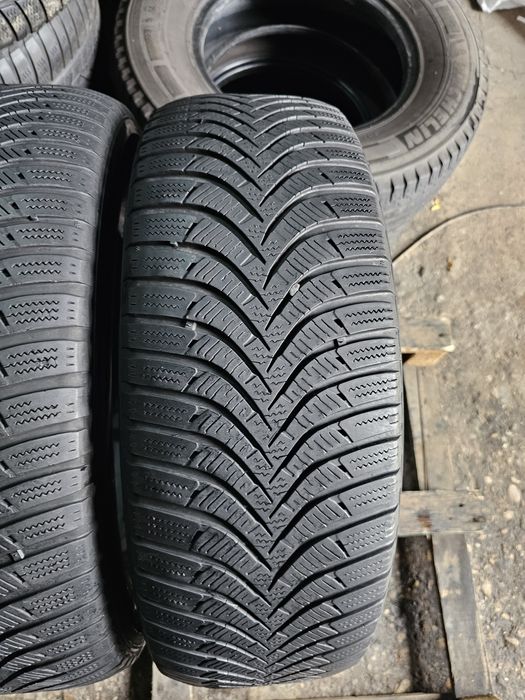 2 anvelope iarna 215 65 16 Hankook