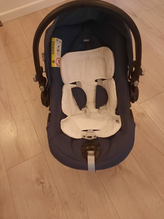Carucior Chicco 3 in 1