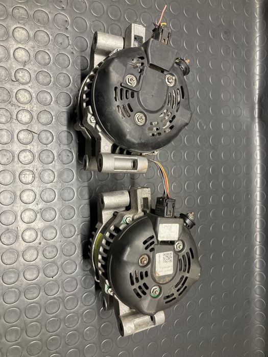 Генератор/Динамо за тойота аурис/Toyota auris 2.0D4D/2.2D-CAT/ 06-11г