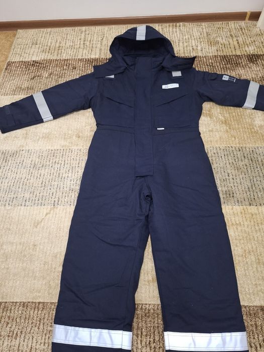 Комбинезон курткалар сатылады