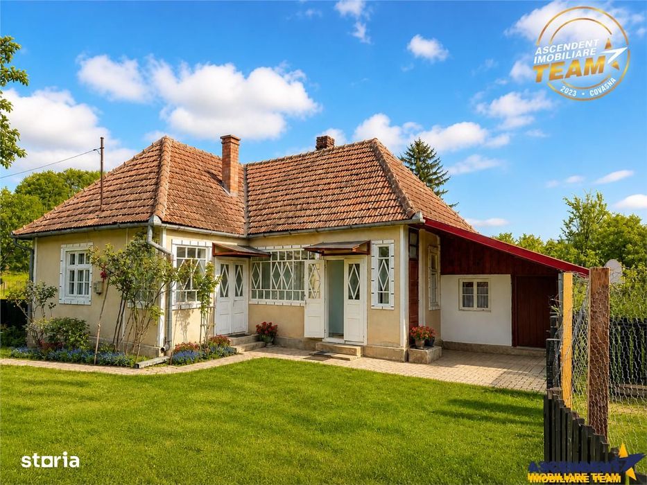 Casa cu farmec rustic + teren privat de 3.315 mp, Borosneul Mic, Covas