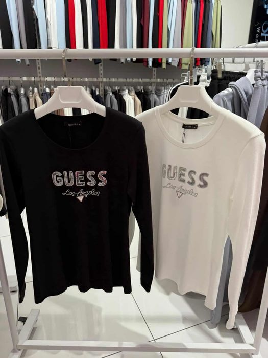 Дамски блузи с дълъг ръкав