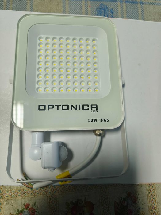 Proiector slim cu led smd si senzor 50 W