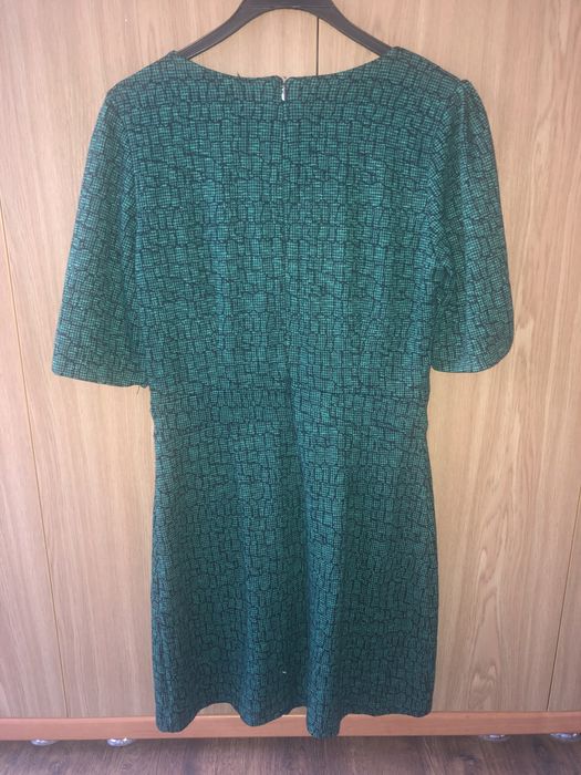 Продам платье красивое