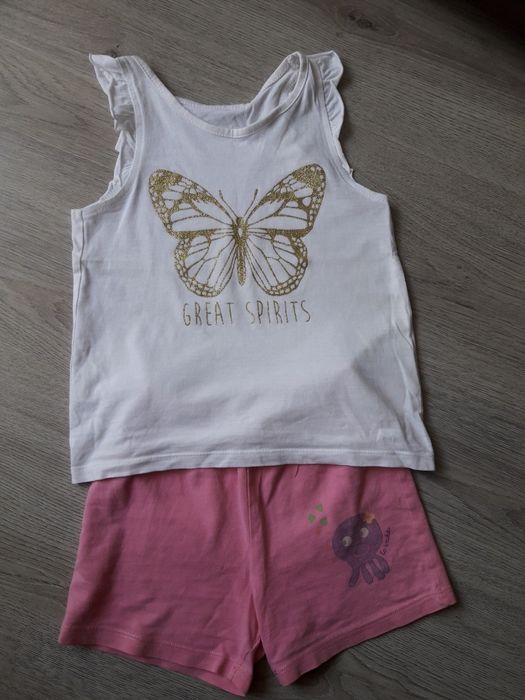 Детски дрехи за момичета от 1 до 4 лв