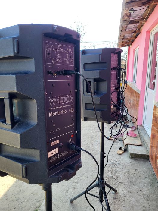 Vând sau schimb boxe active montarbo w400a schimb cu alte boxe  pe 15