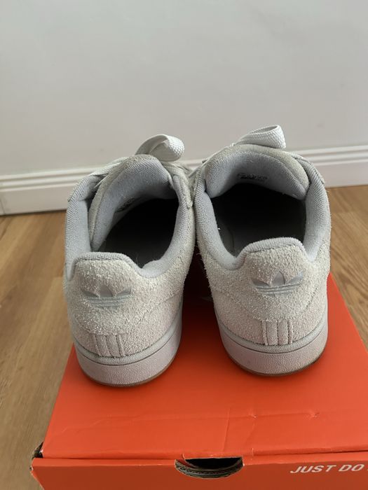 Adidas campus 00s