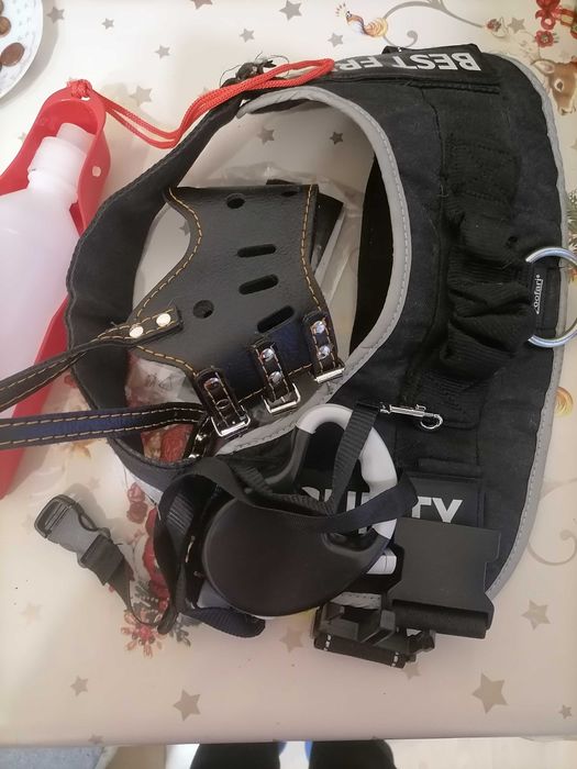 Продавам комплект за кучета