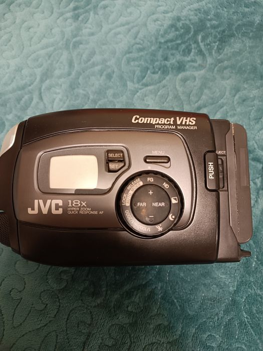 Продам видеокамеру ( Япония )