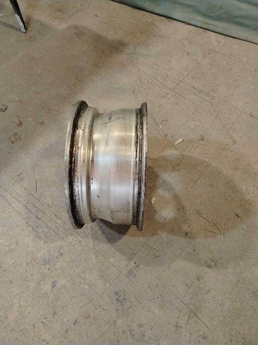 Диски  на джип раболтовка 6х139,7