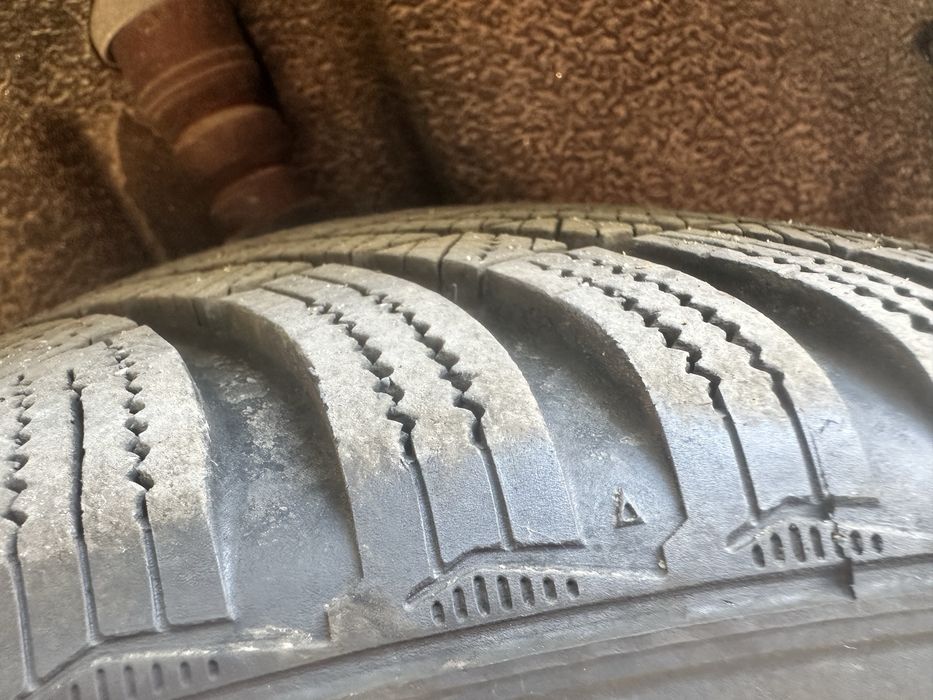 Гуми 17 225 55 Hankook winter i cept RS3 dot 2924