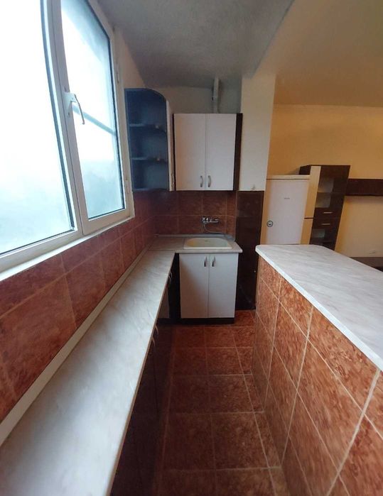 Дава се под наем Тристаен апартамент в Пловдив, Христо Смирненски - 80 кв.м за 367.2 € - Снимка #2