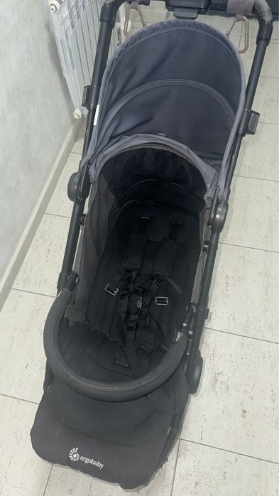 Продам коляску Ergobaby metro+