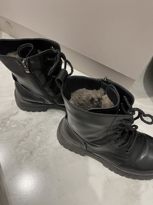 Зимние ботинки и горные