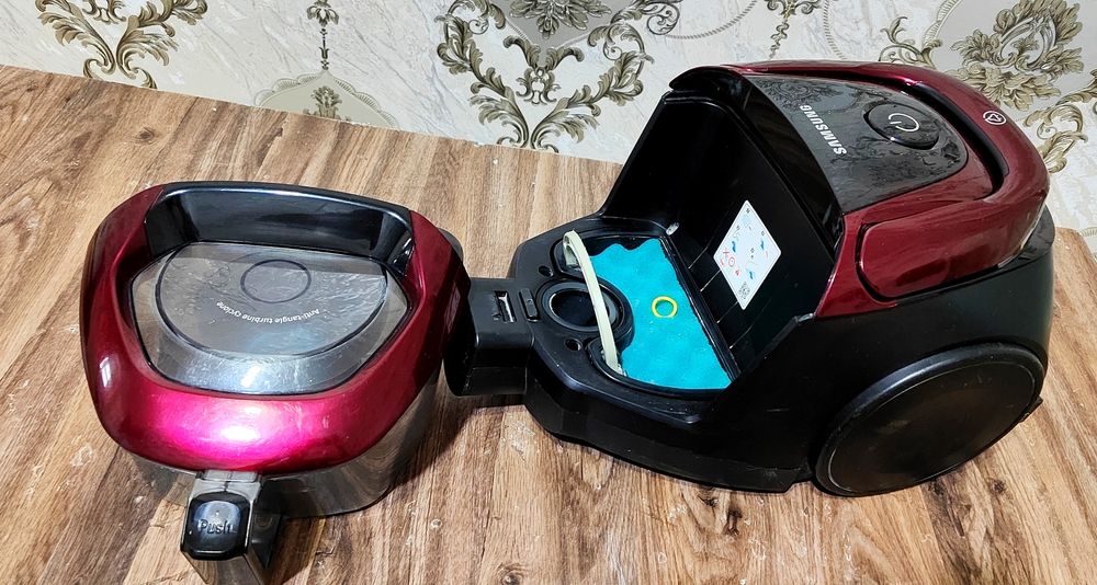 пилесос Samsung 2000watt