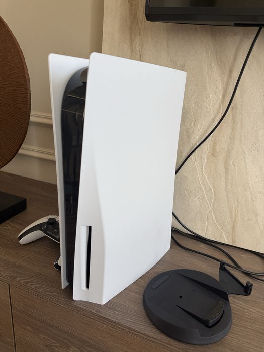 Продам Playstation 5