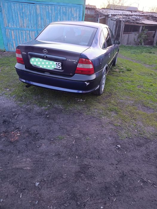 Продам Опель вектора б