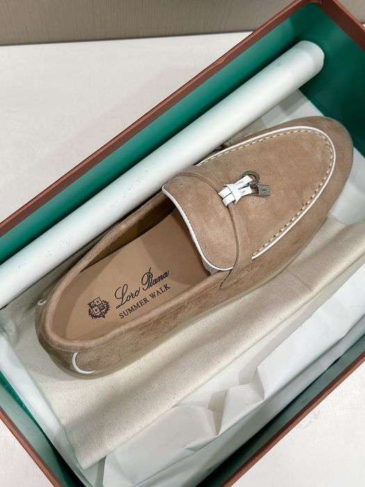 Loro Piana Summer Walk !